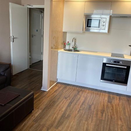Apartments 41 هاستَنغ المظهر الخارجي الصورة