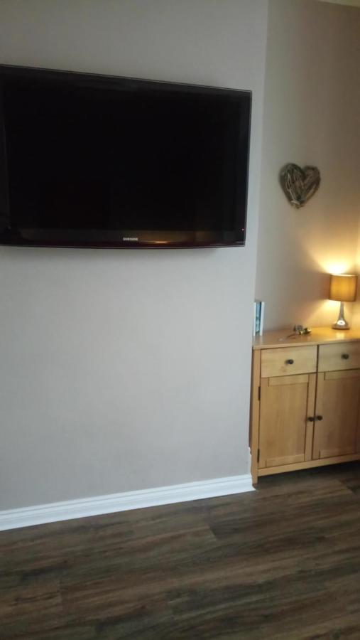 Apartments 41 هاستَنغ المظهر الخارجي الصورة
