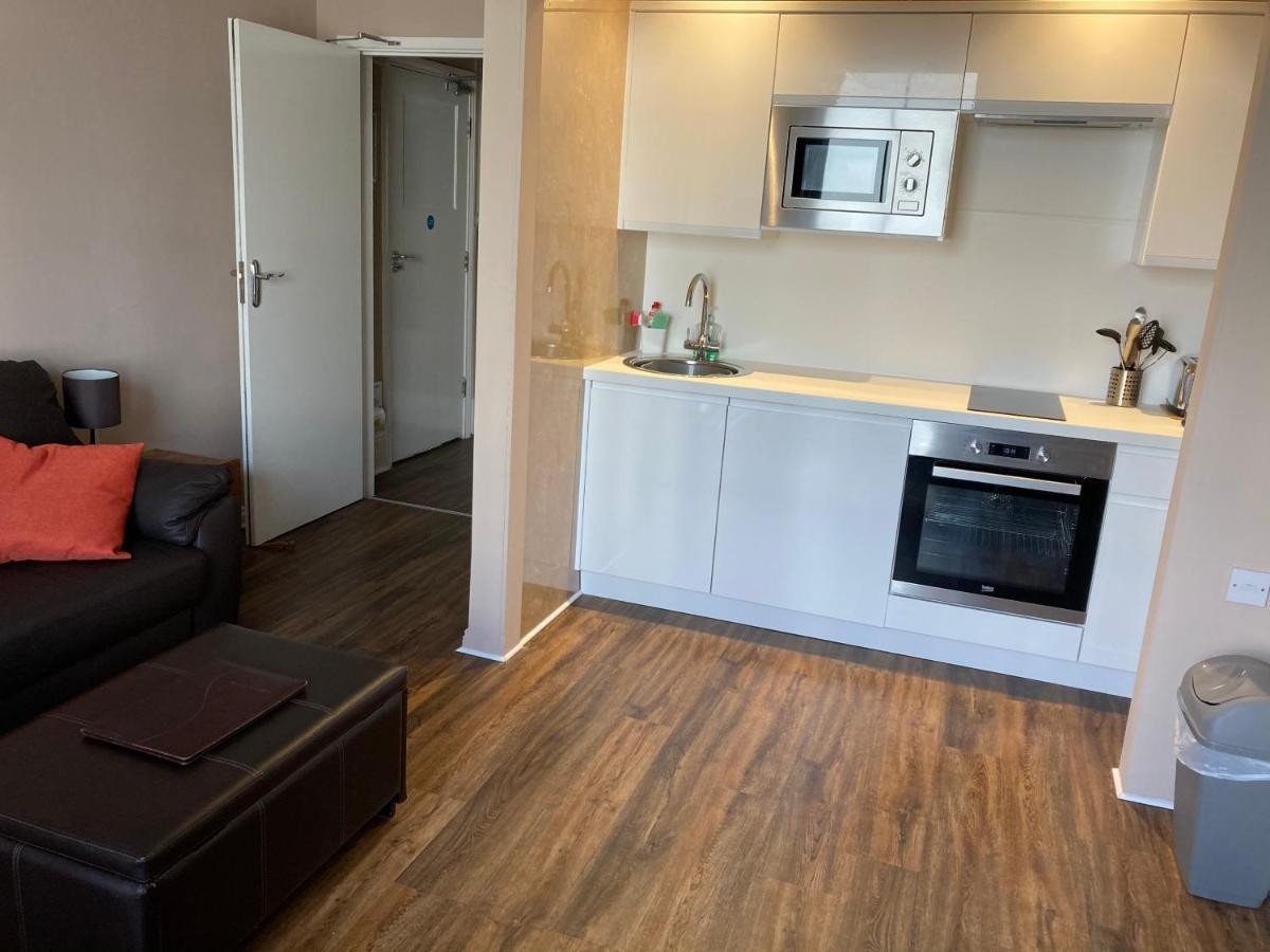 Apartments 41 هاستَنغ المظهر الخارجي الصورة